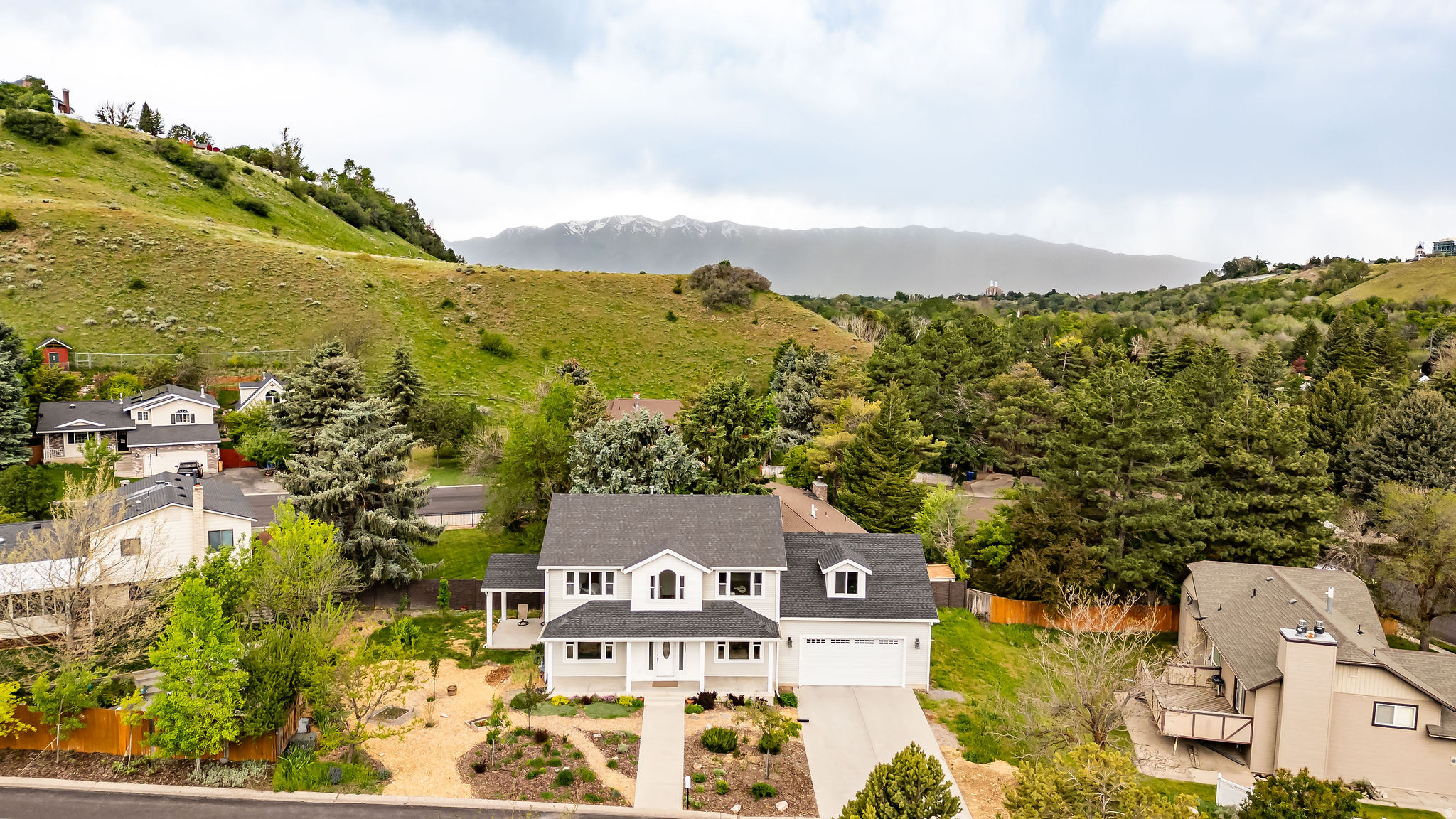 main property photo 68