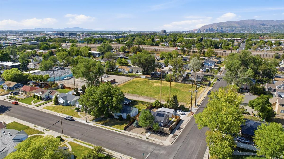 main property photo 44