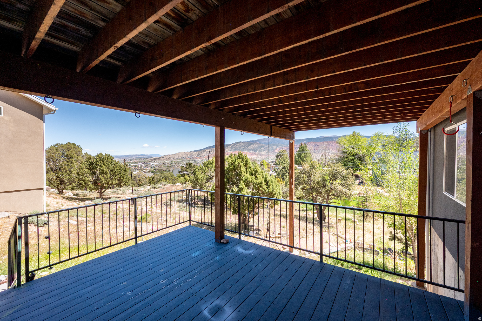 main property photo 59