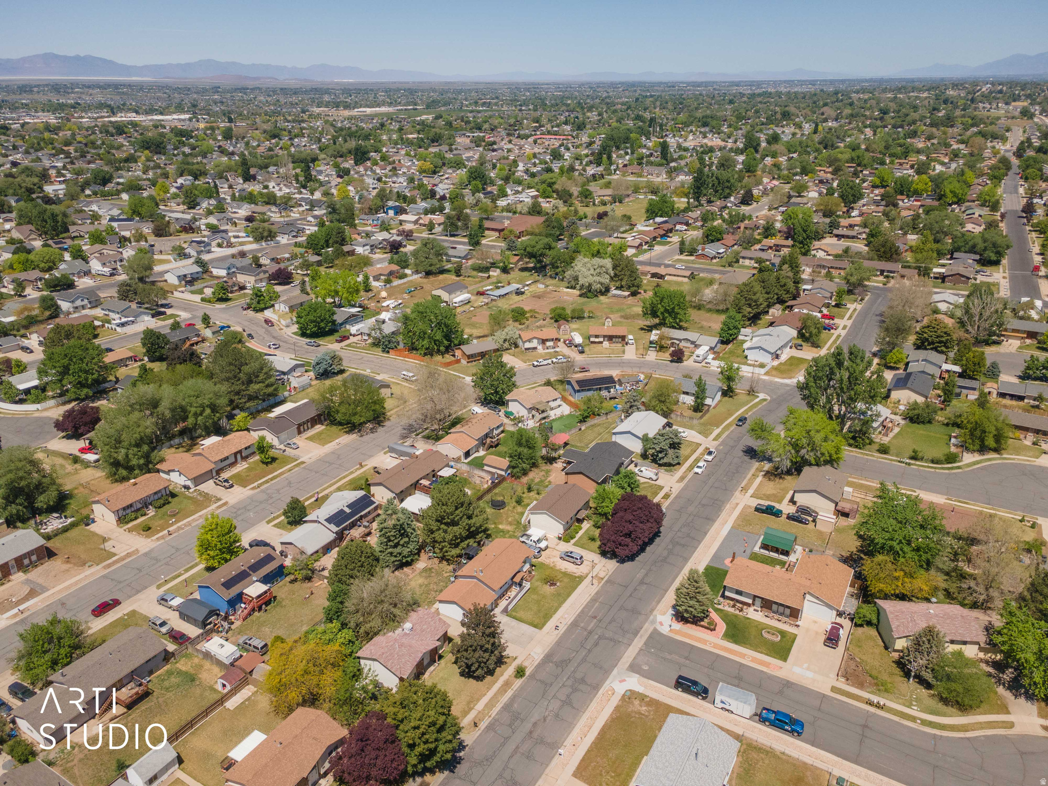 main property photo 41