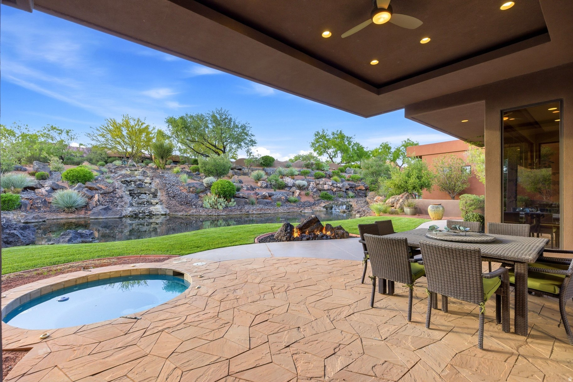 main property photo 45