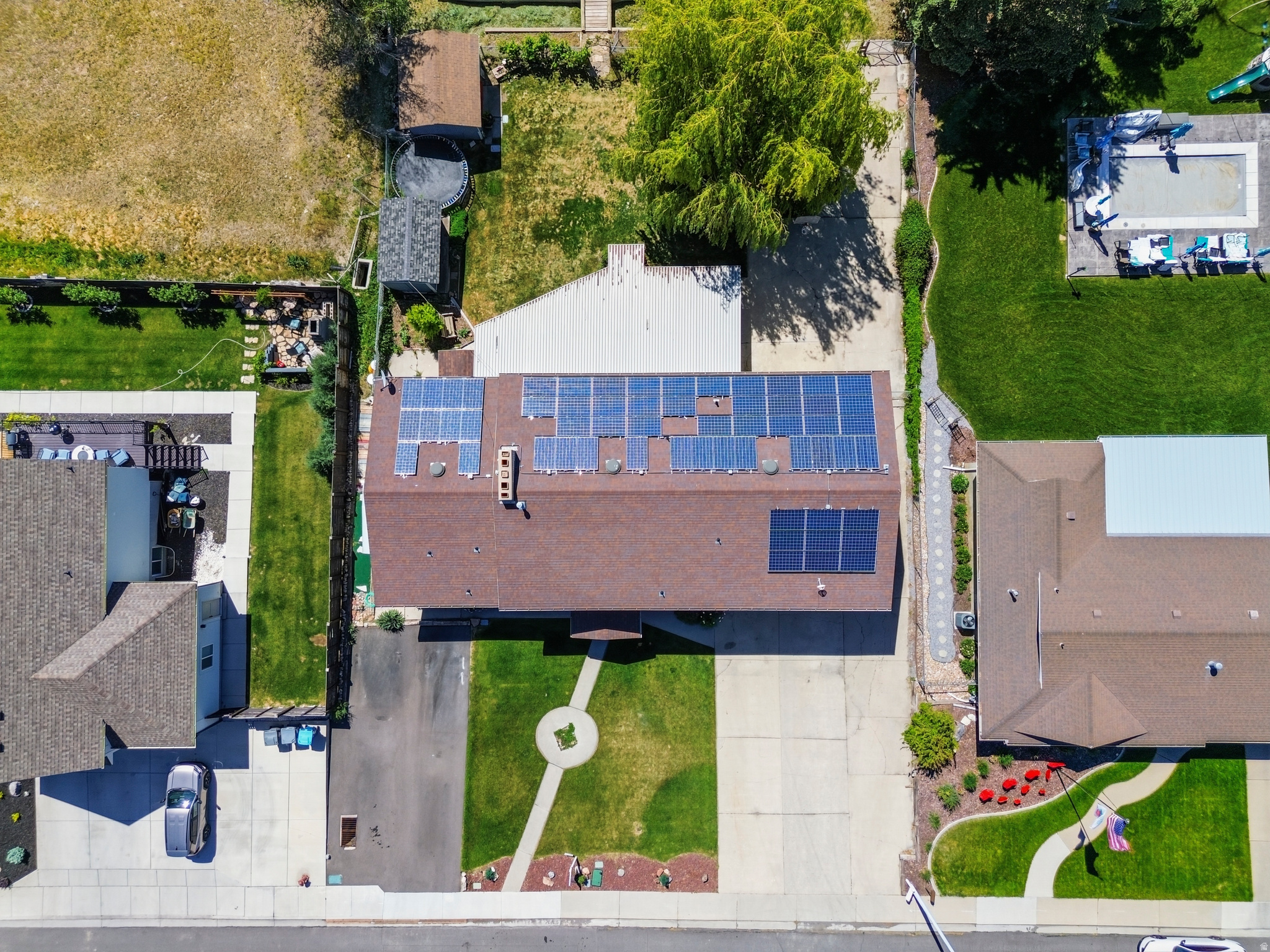 main property photo 47