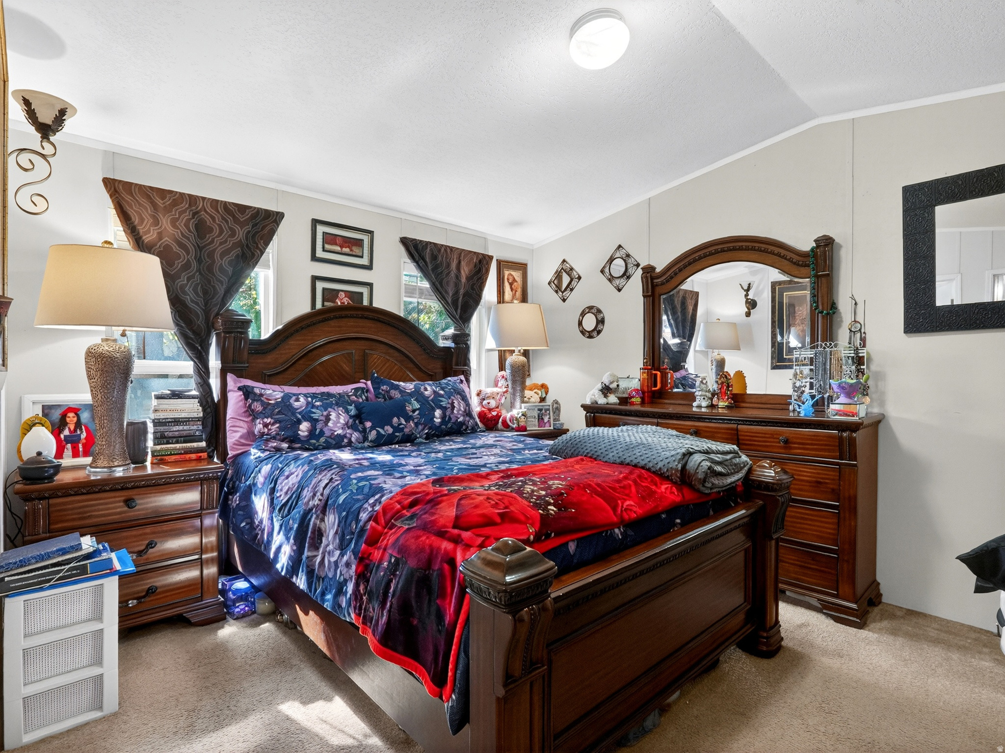main property photo 9