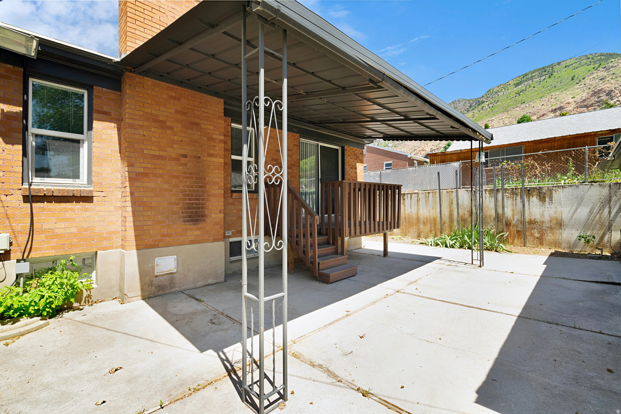 main property photo 33