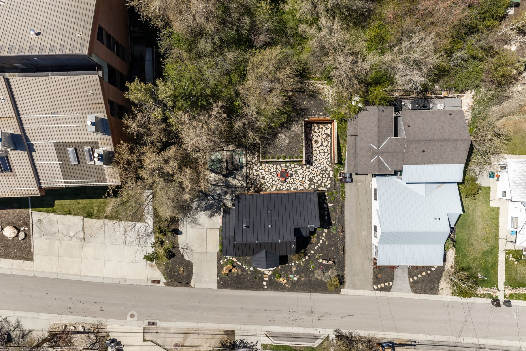main property photo 66