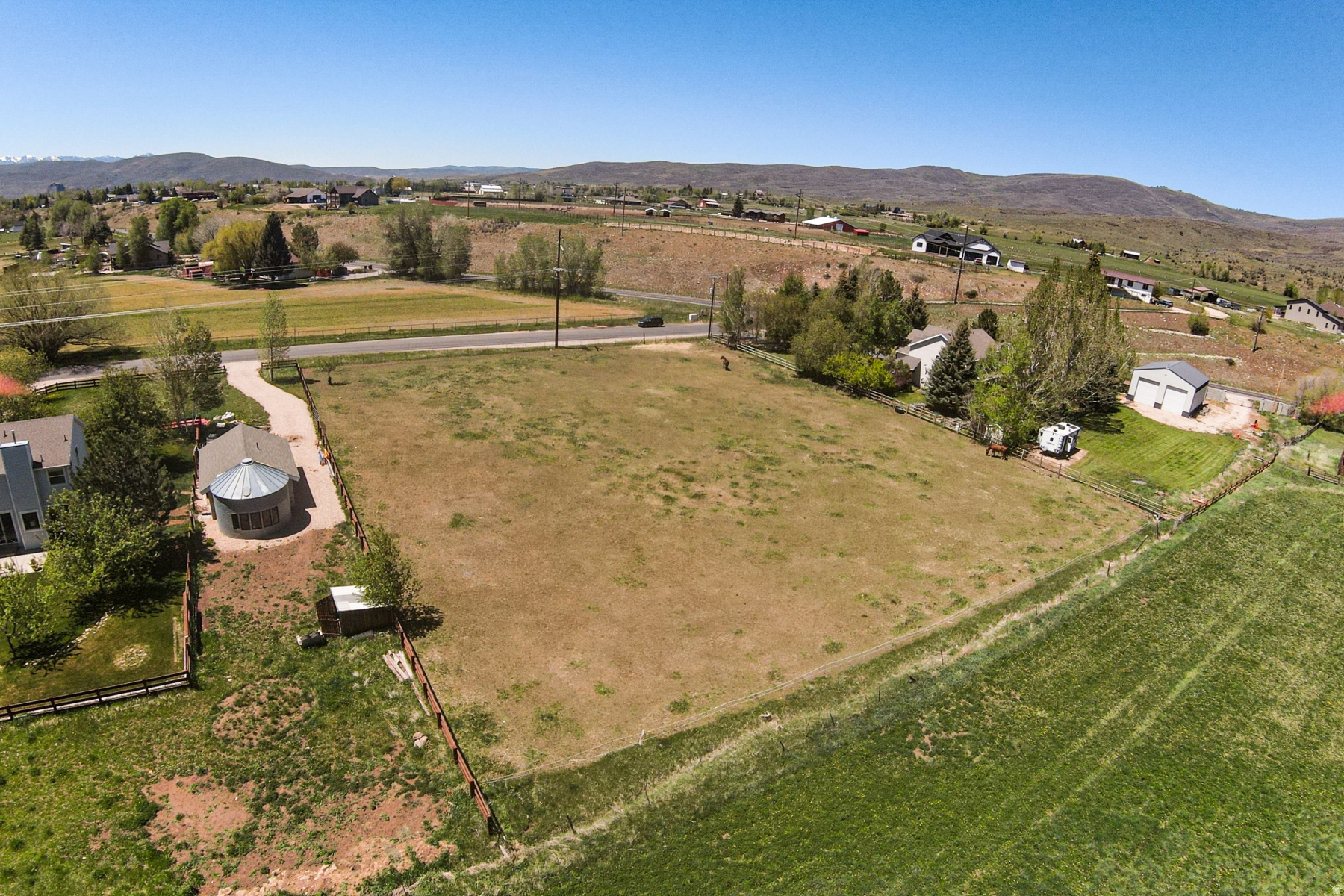 main property photo 21