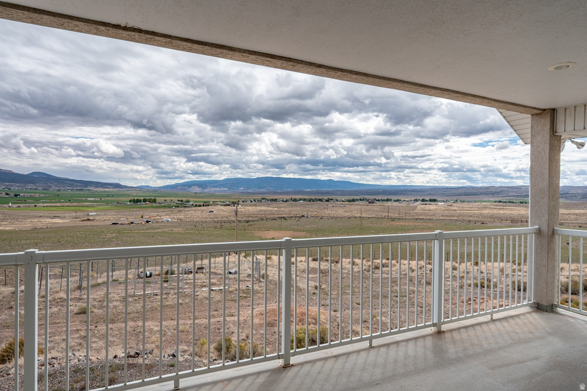 main property photo 51