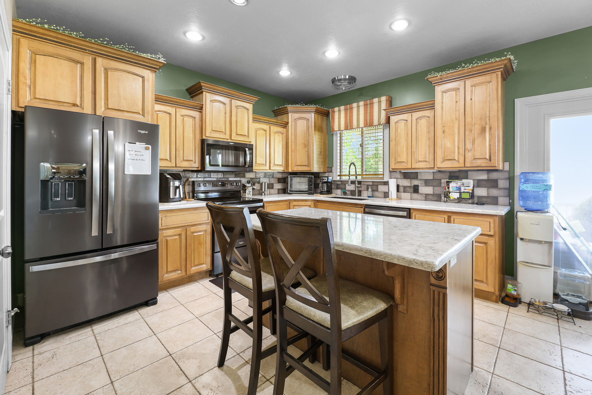 main property photo 7