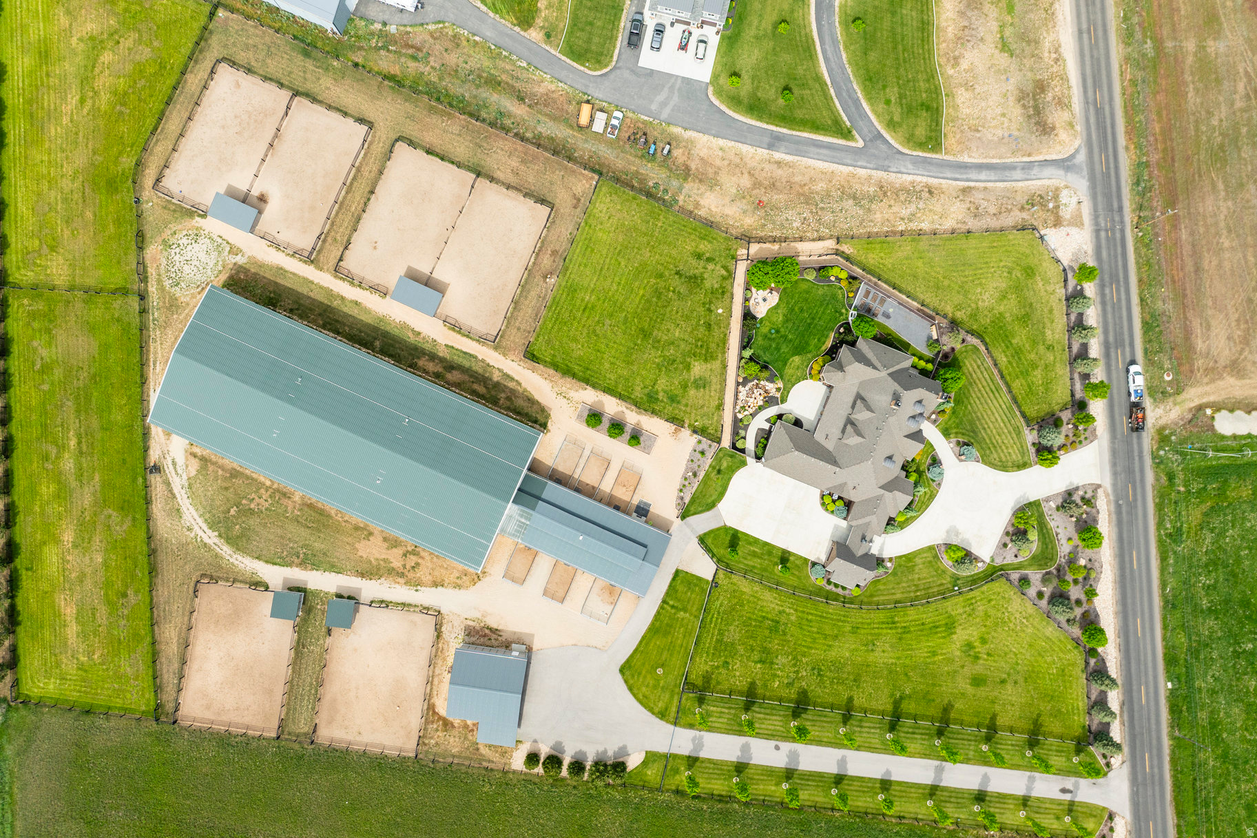 main property photo 2