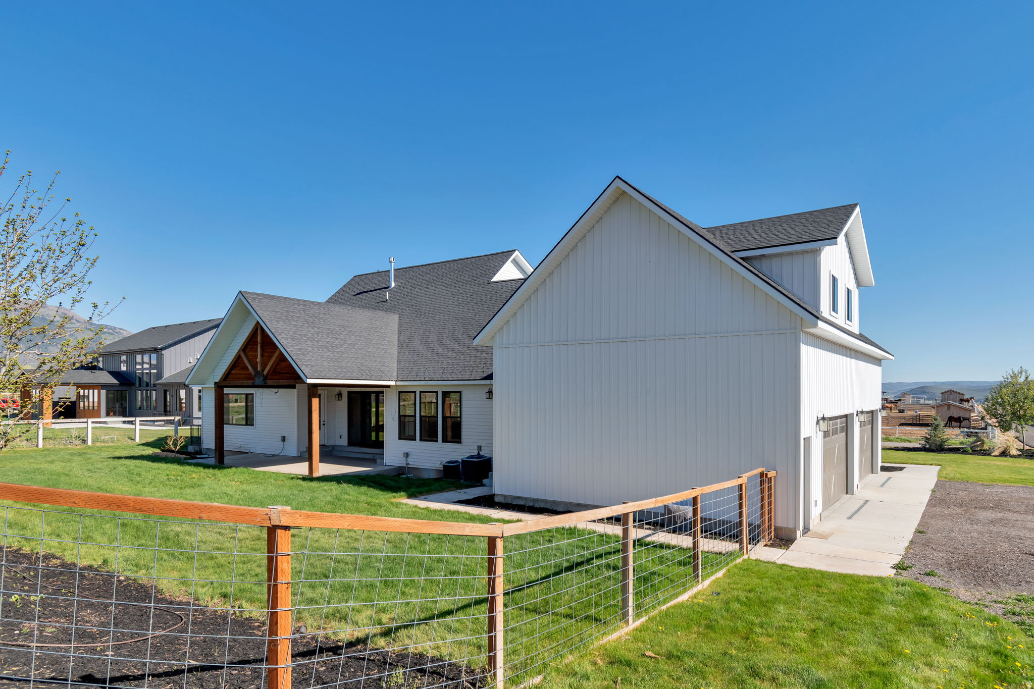 main property photo 56