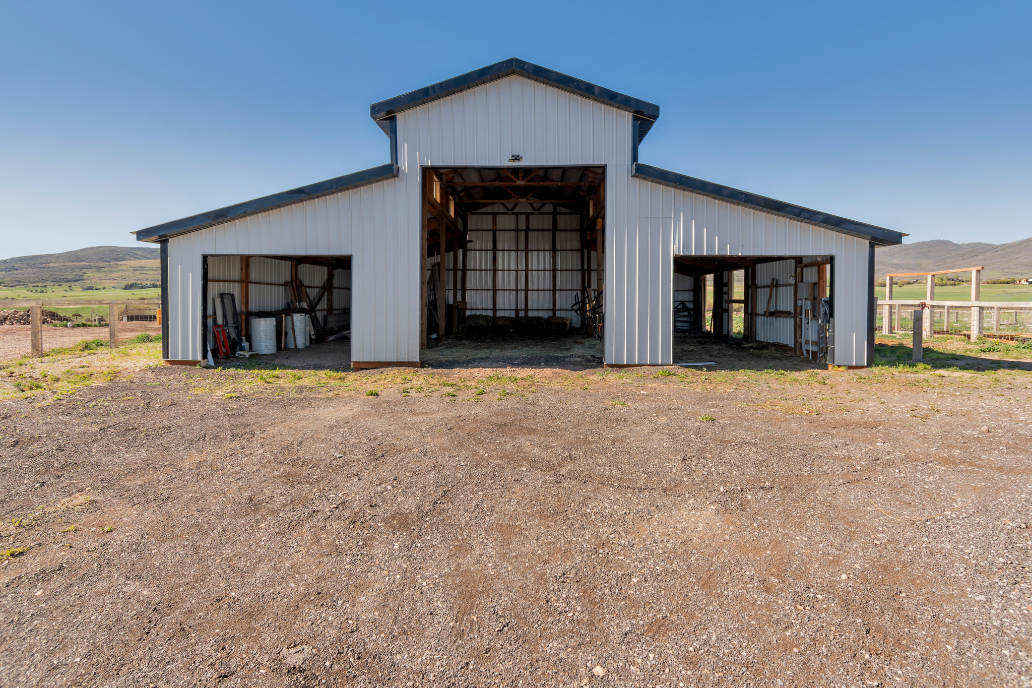 main property photo 74