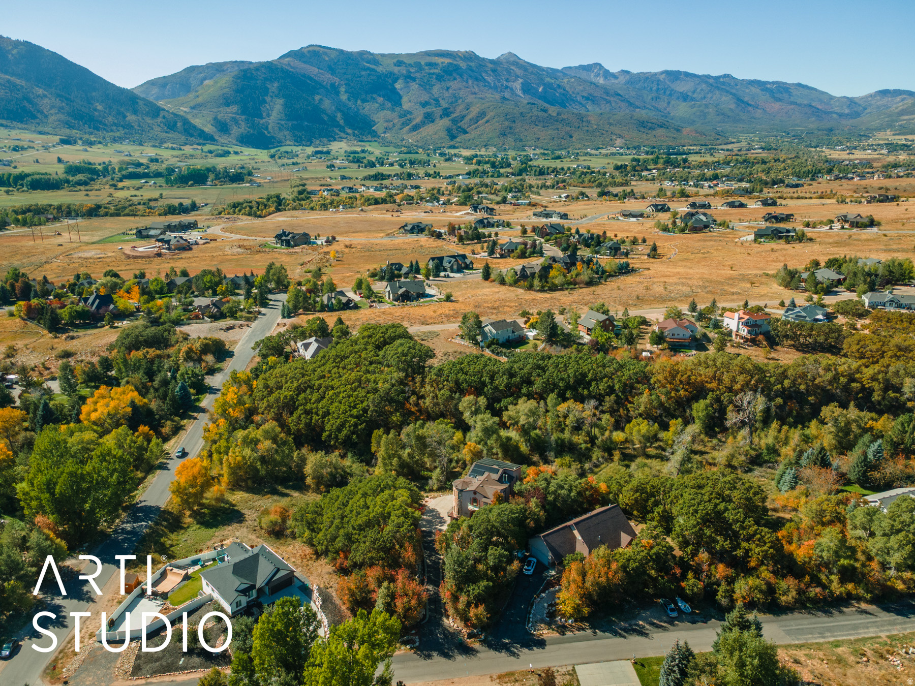 main property photo 50