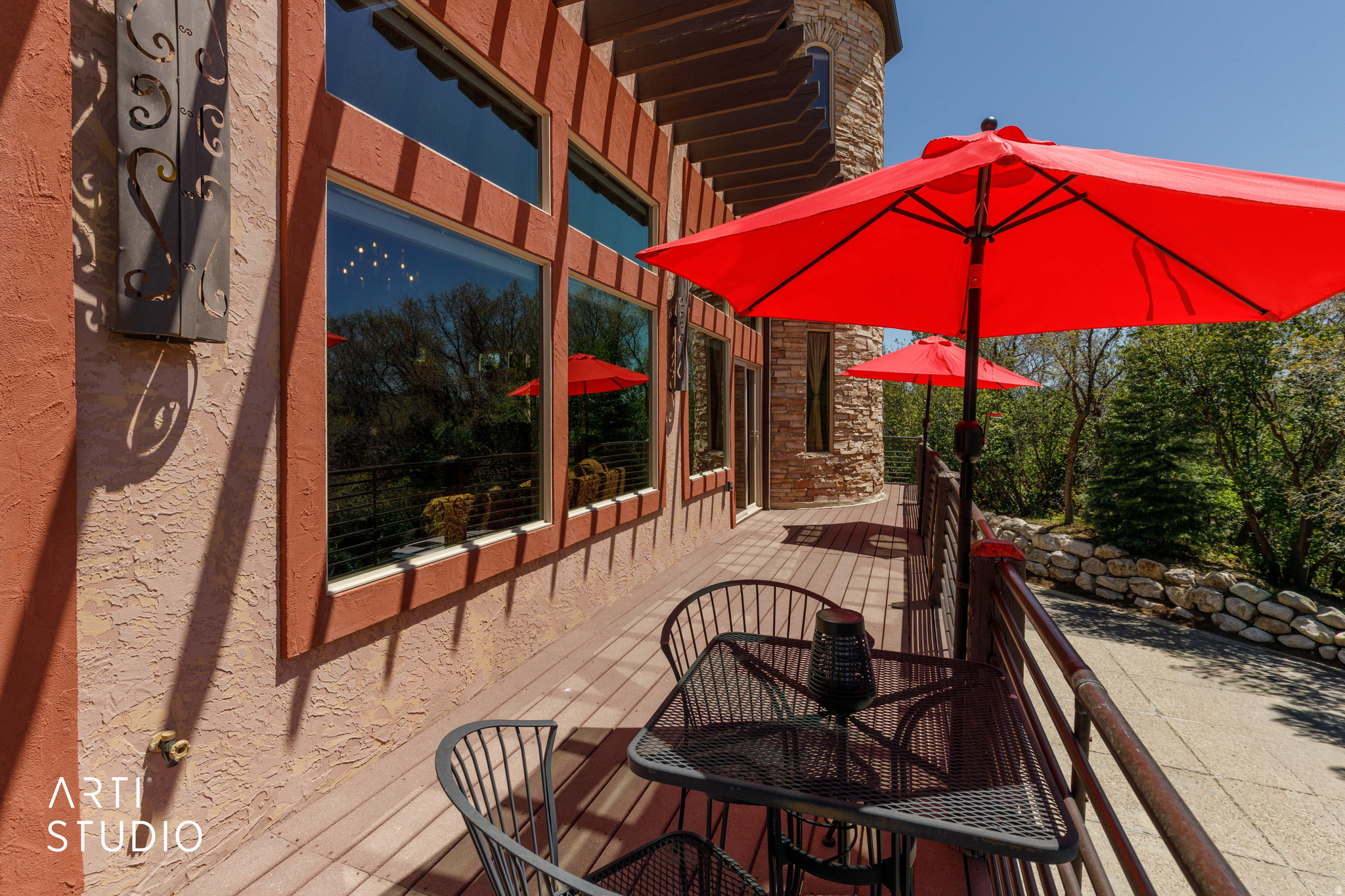 main property photo 79