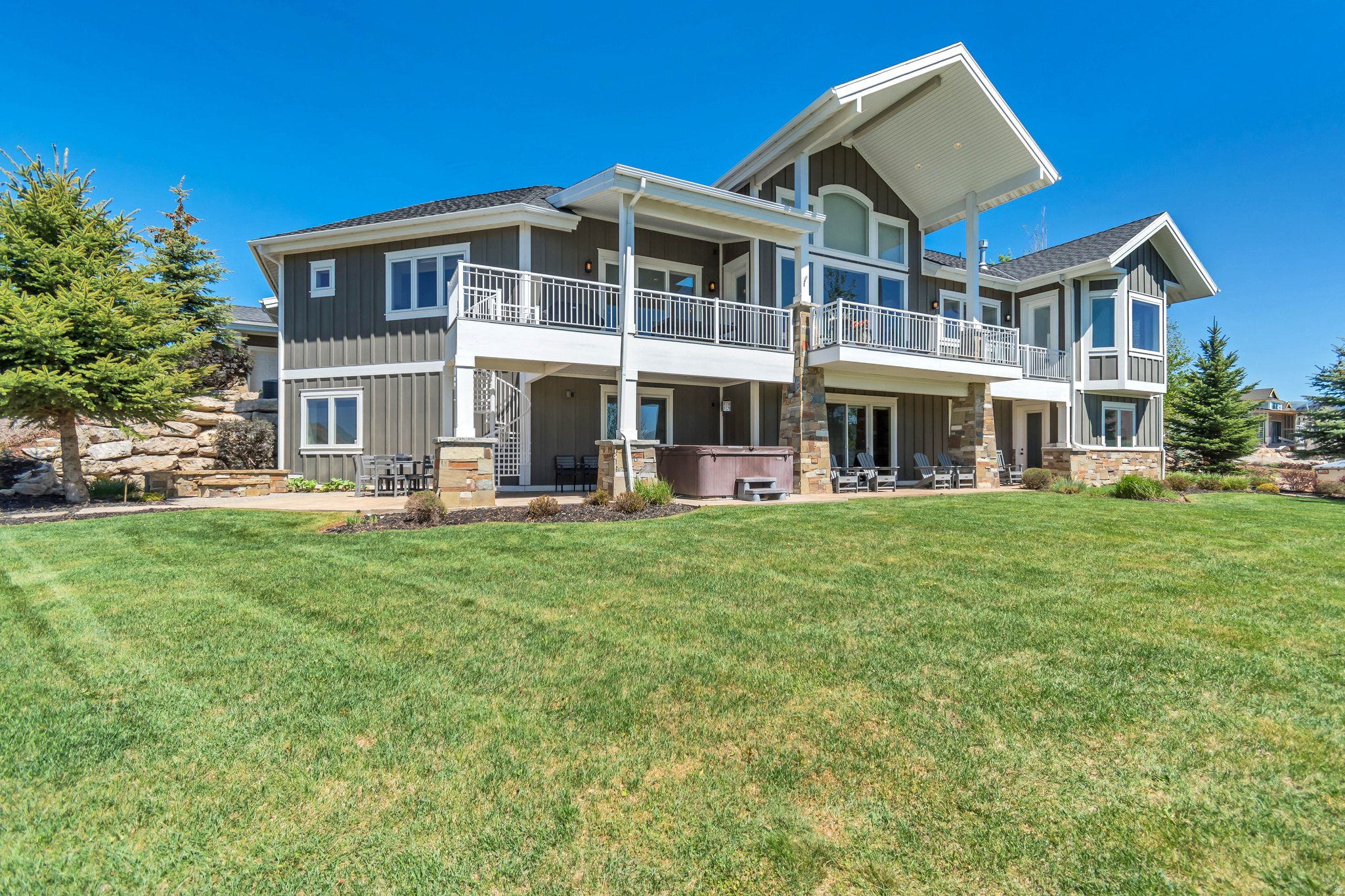 main property photo 68