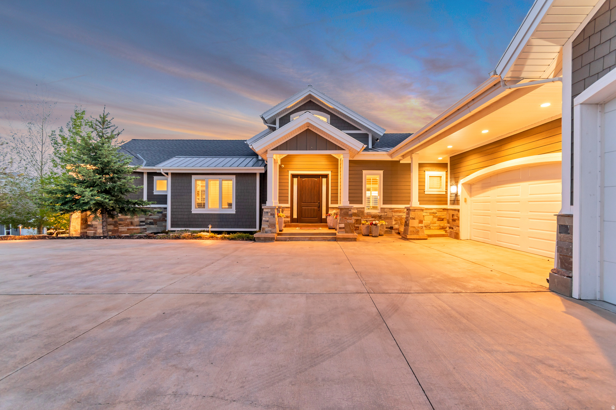 main property photo 84