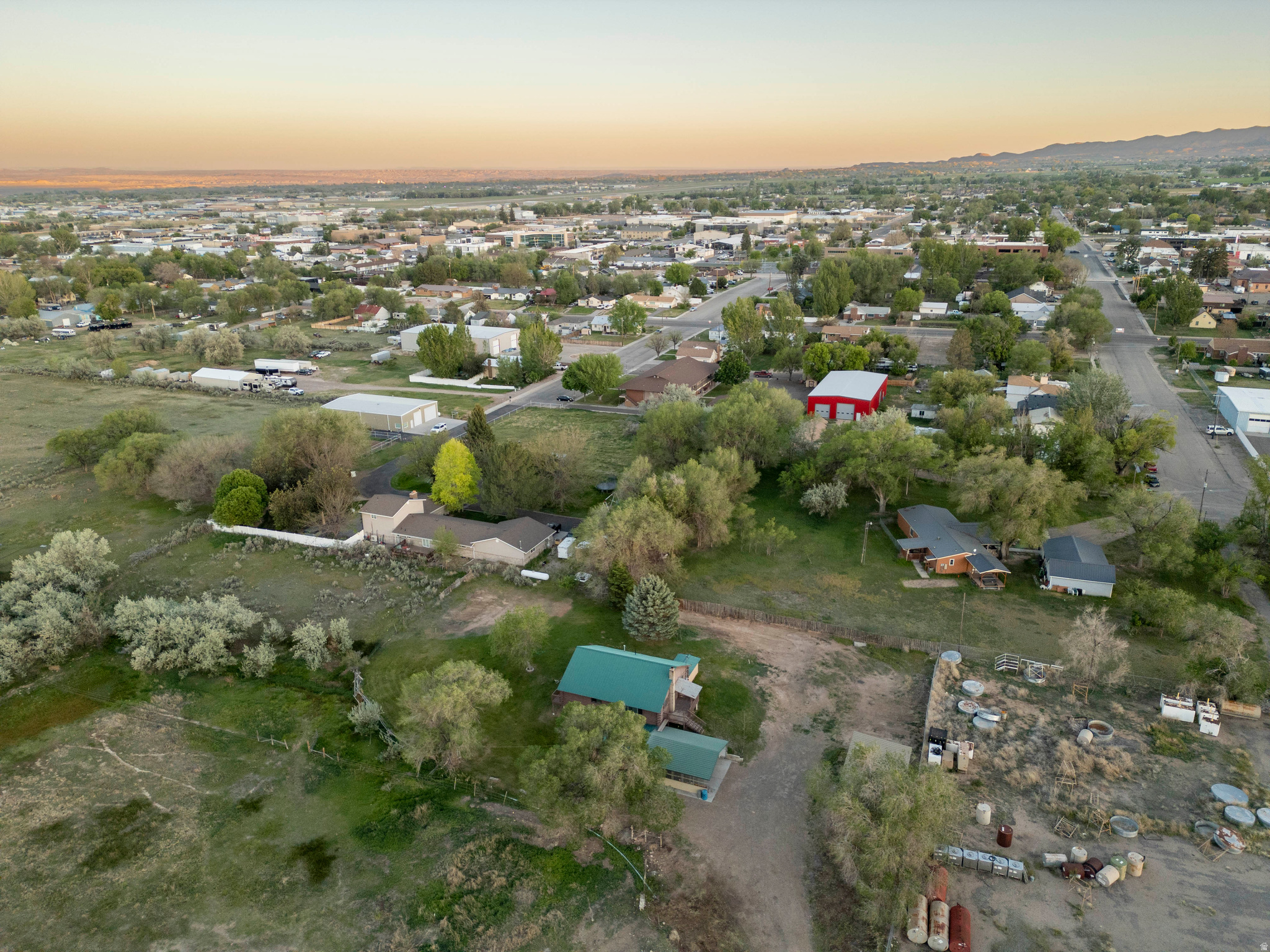 main property photo 75