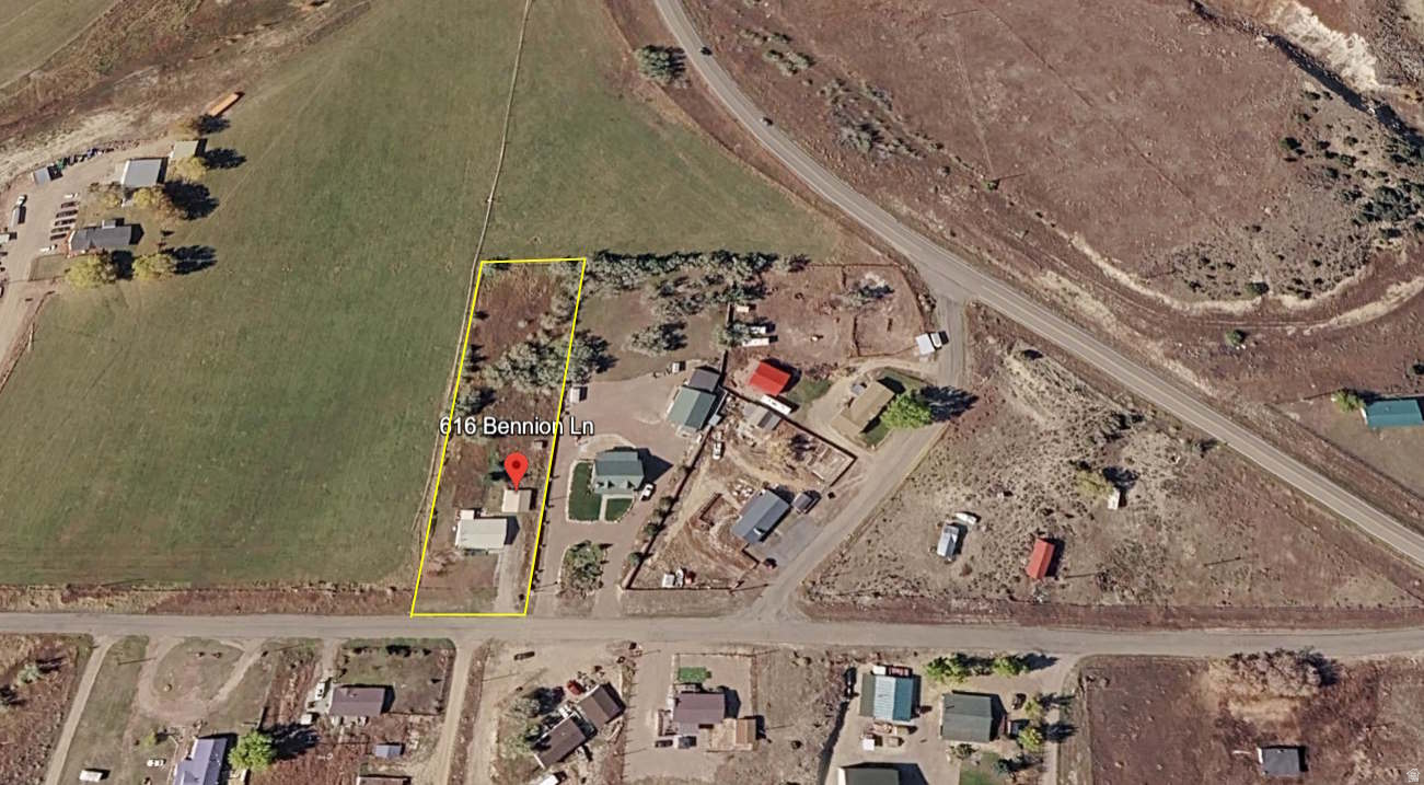 main property photo 14