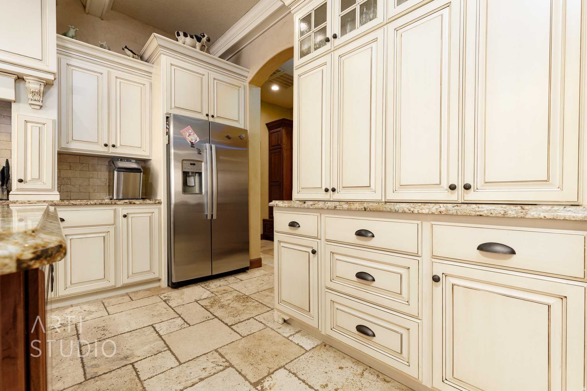 main property photo 40