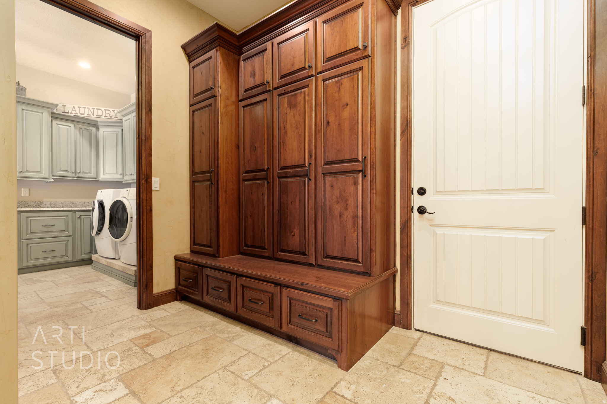 main property photo 45