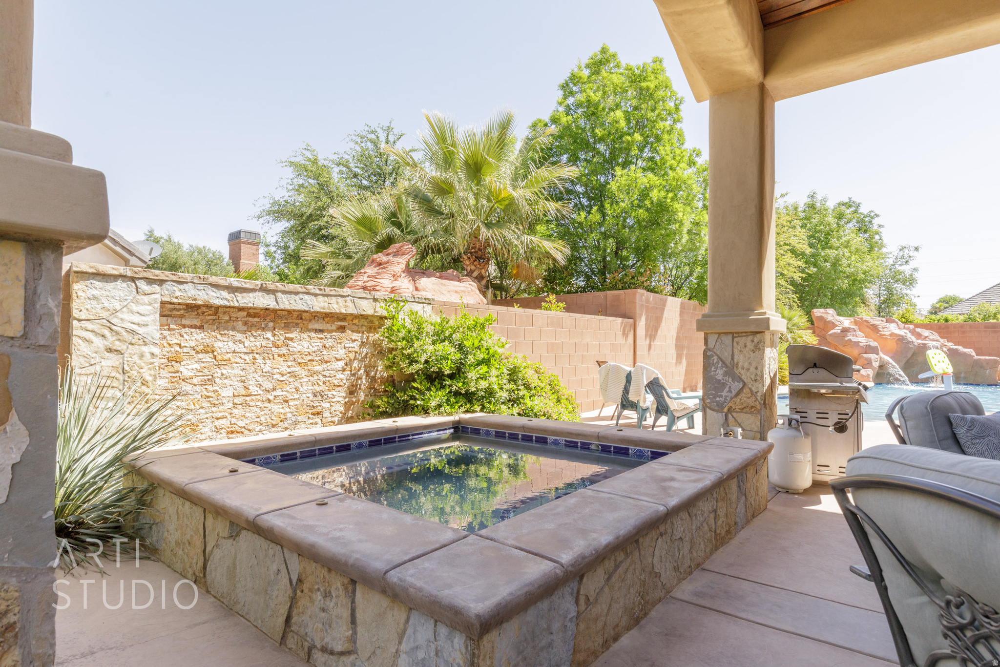 main property photo 73