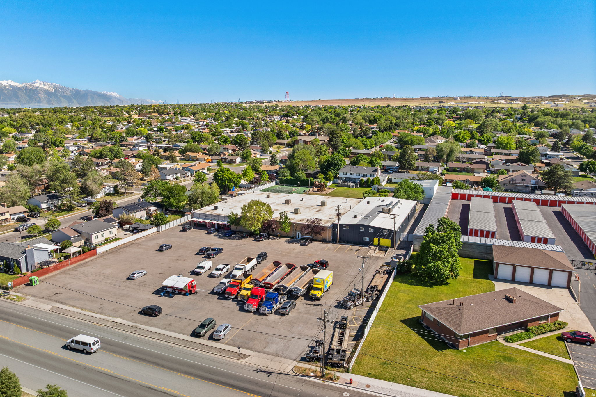 main property photo 60