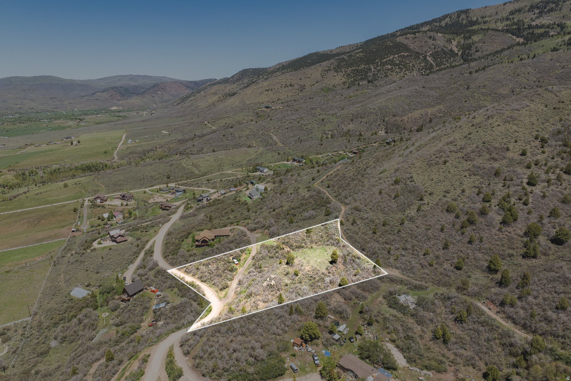 main property photo 4