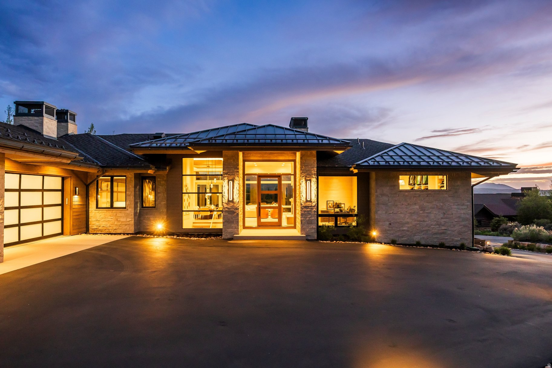 main property photo 70