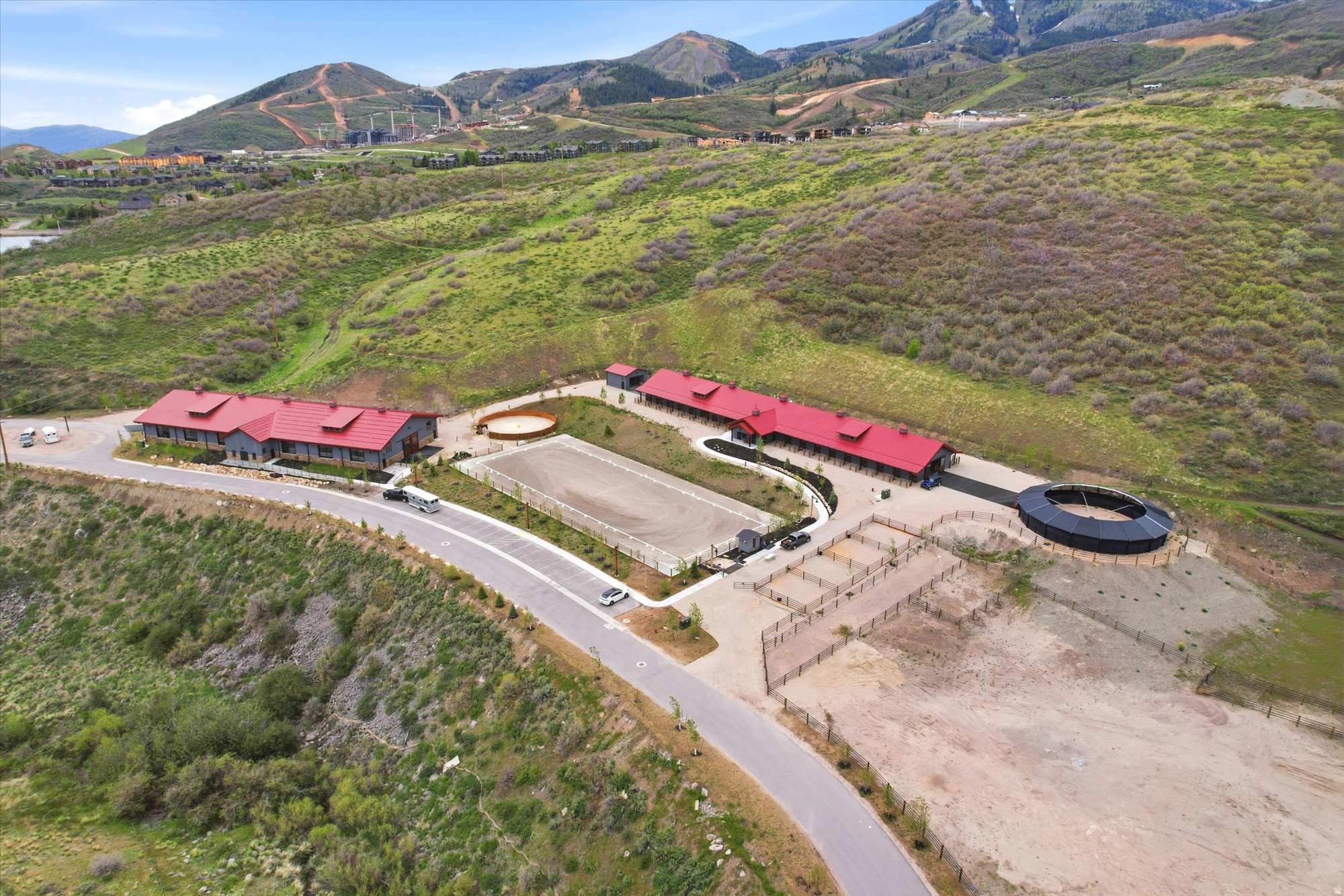main property photo 9