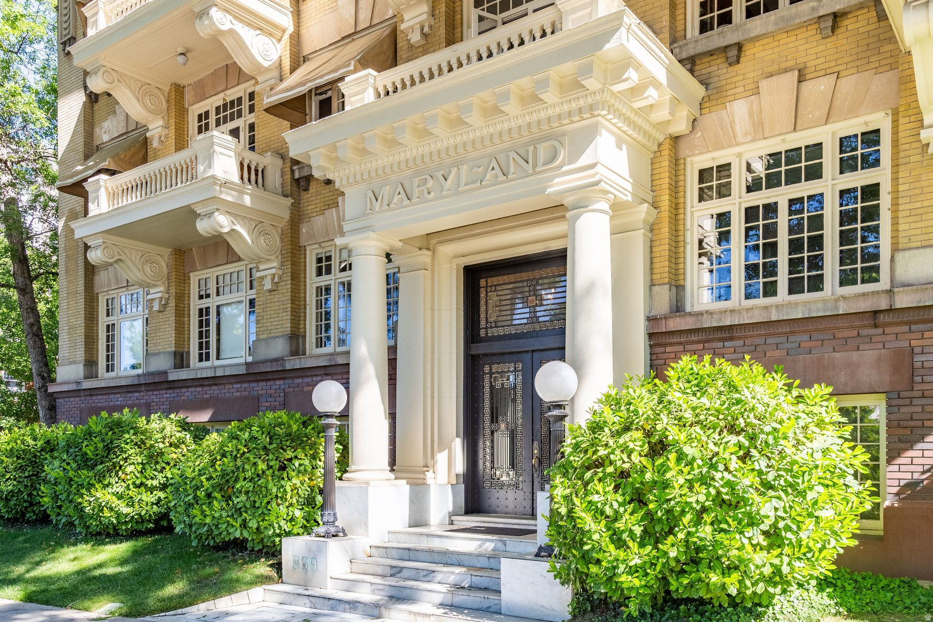 main property photo 24