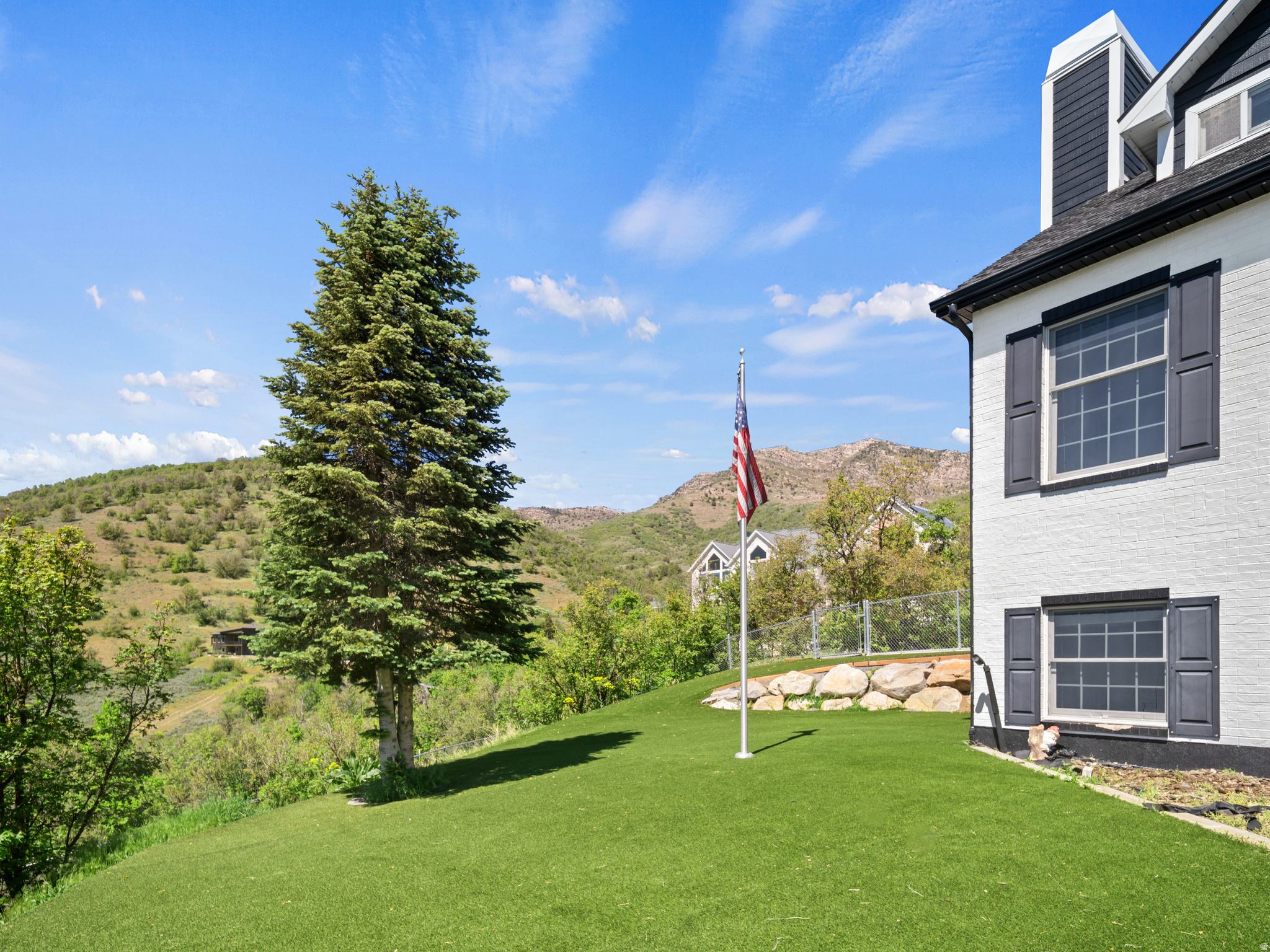 main property photo 56