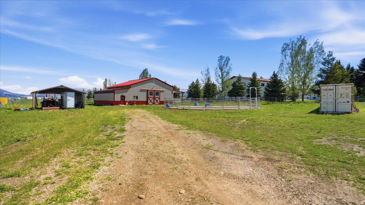 main property photo 35