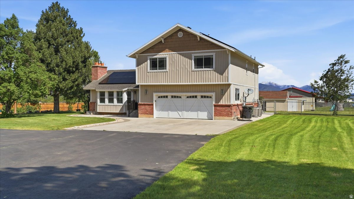 main property photo 44