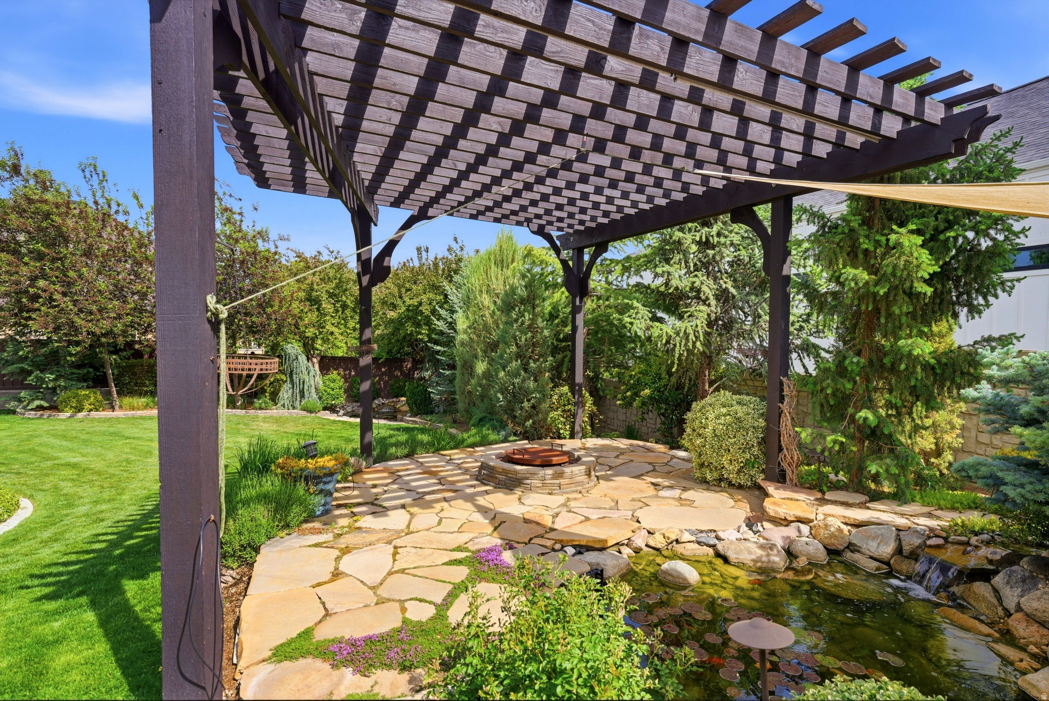 main property photo 61
