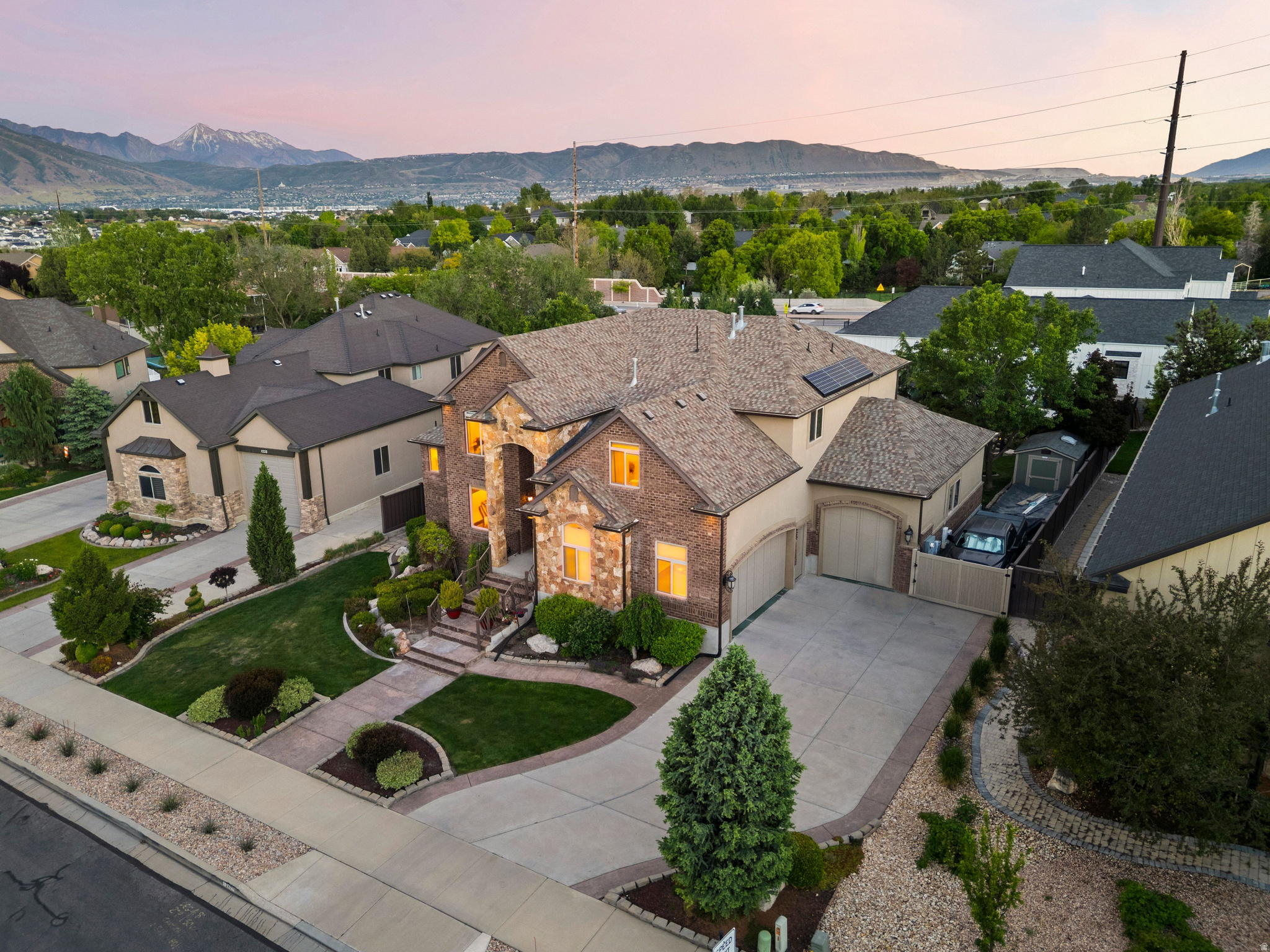 main property photo 70