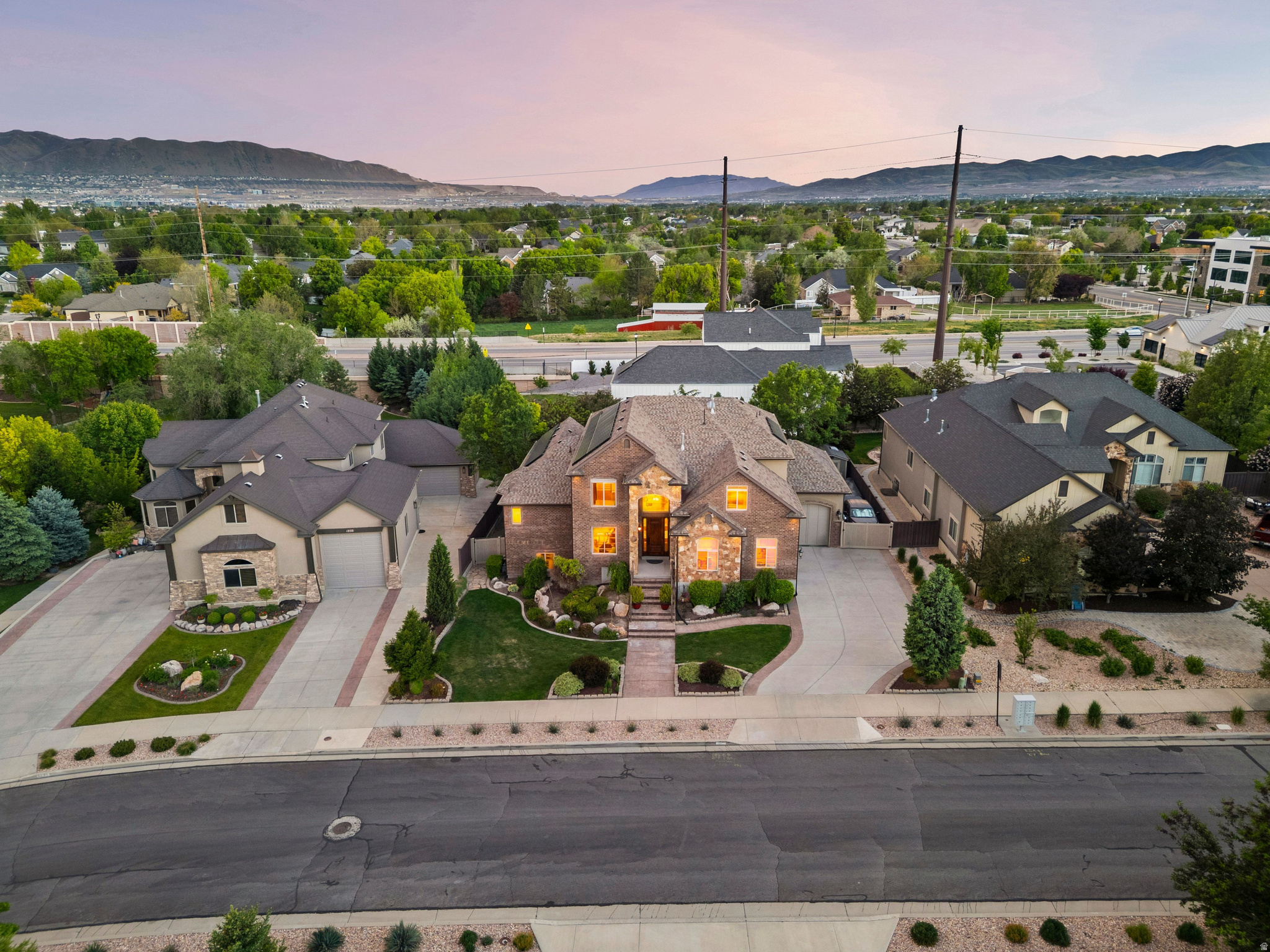 main property photo 76