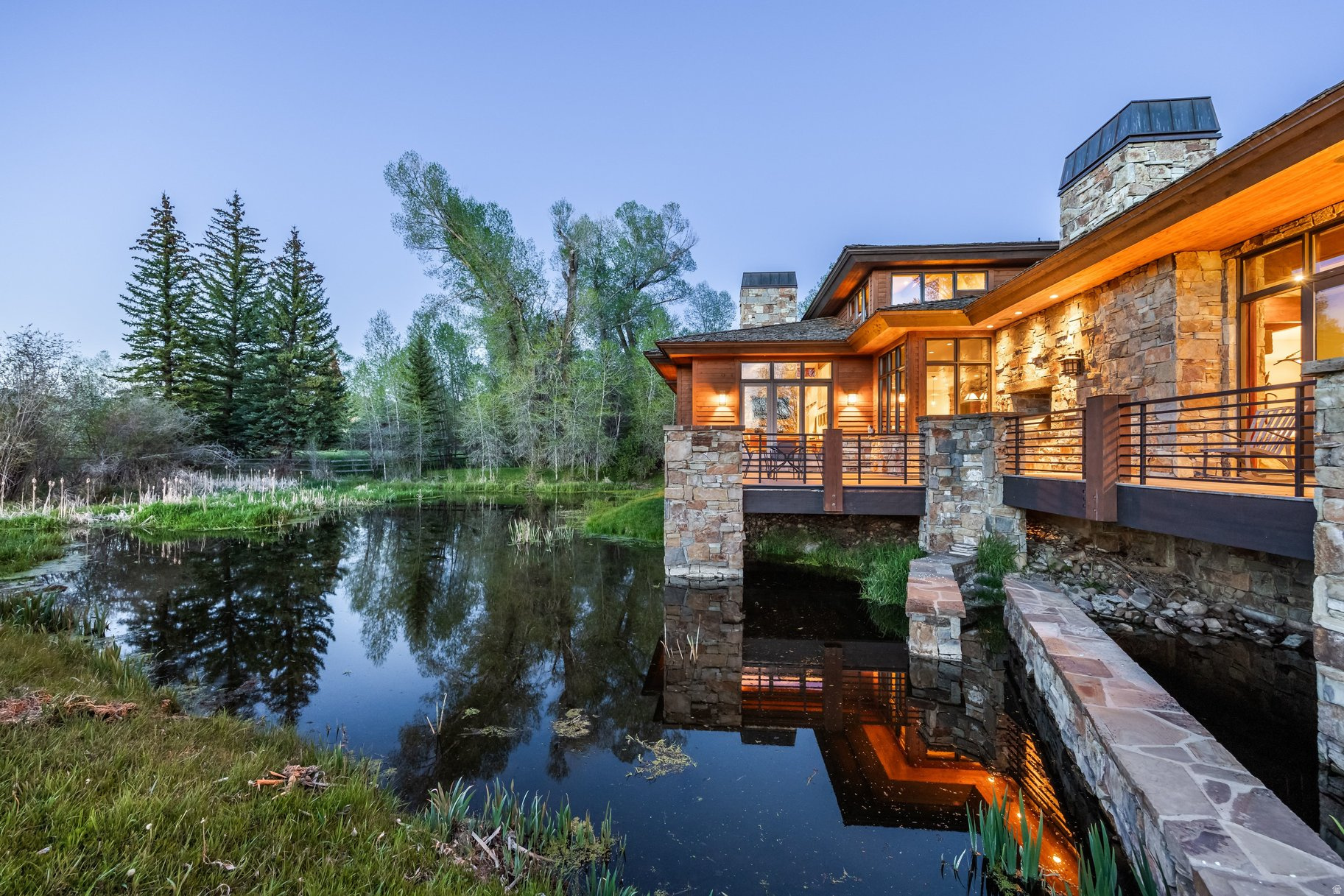 main property photo 50