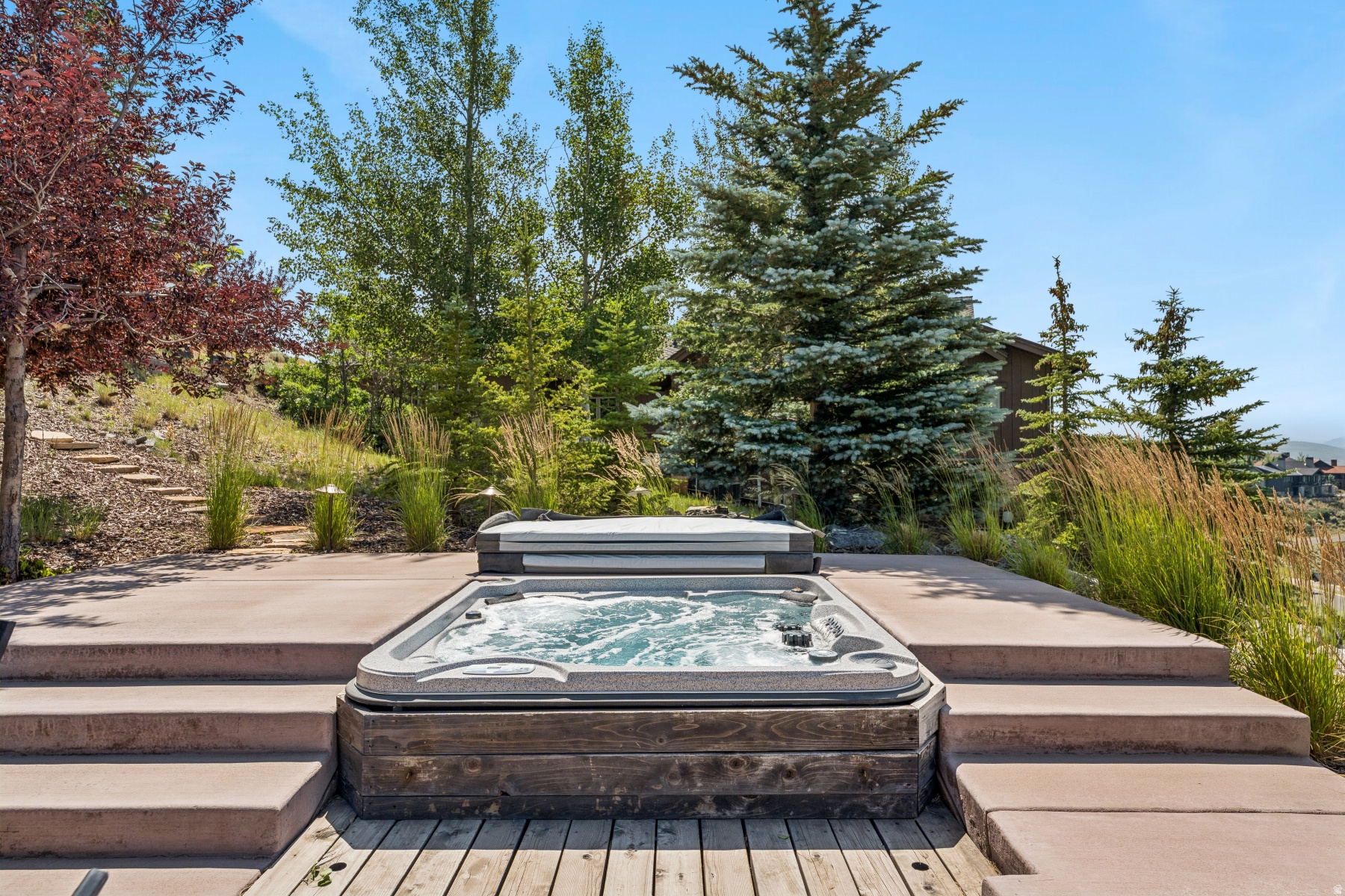 main property photo 81
