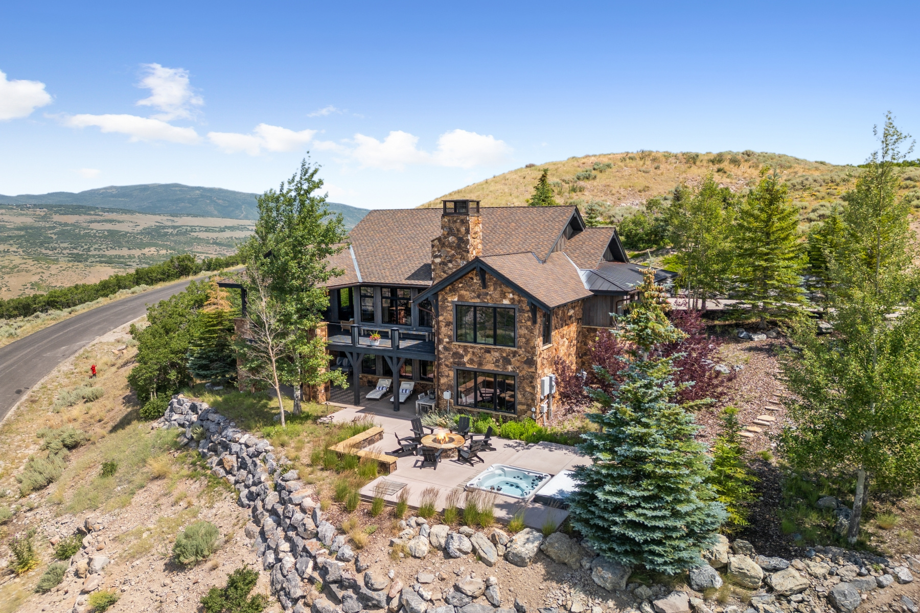 main property photo 90
