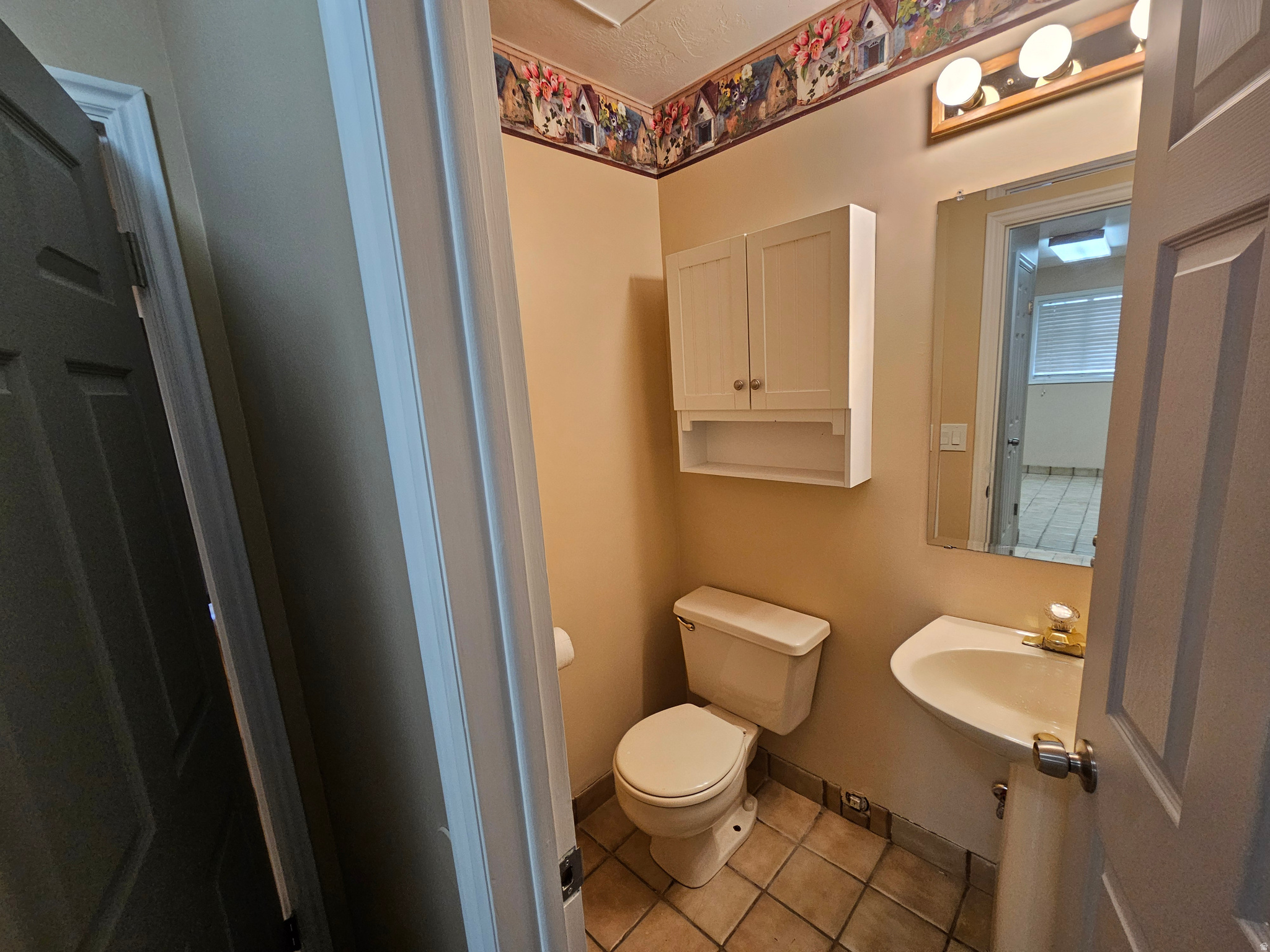 main property photo 10