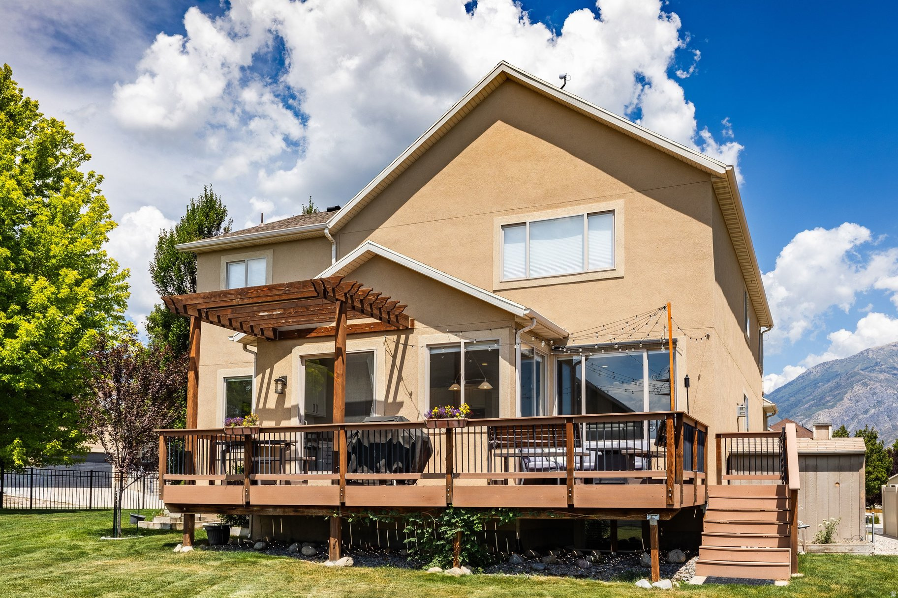 main property photo 39