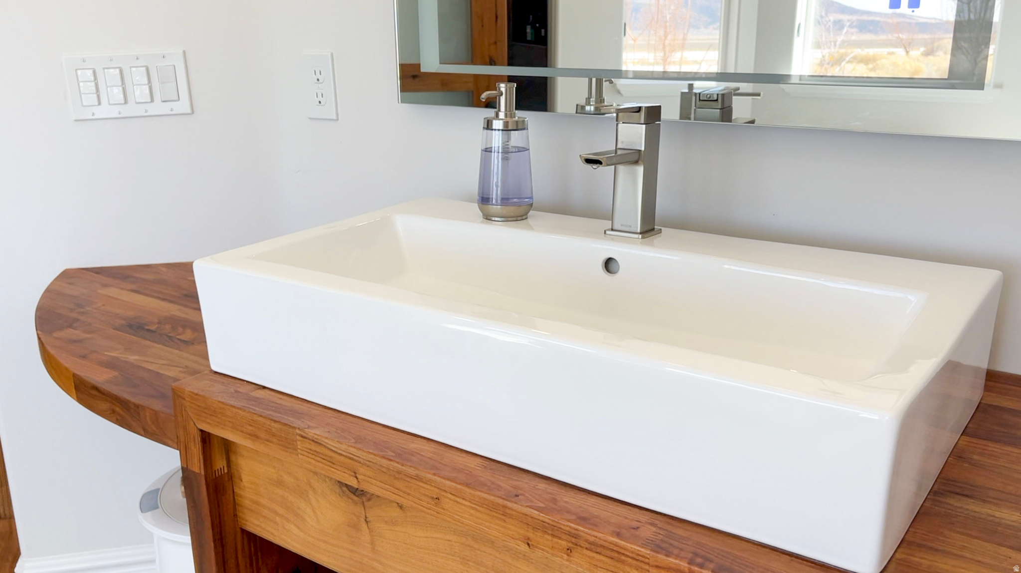 main property photo 62