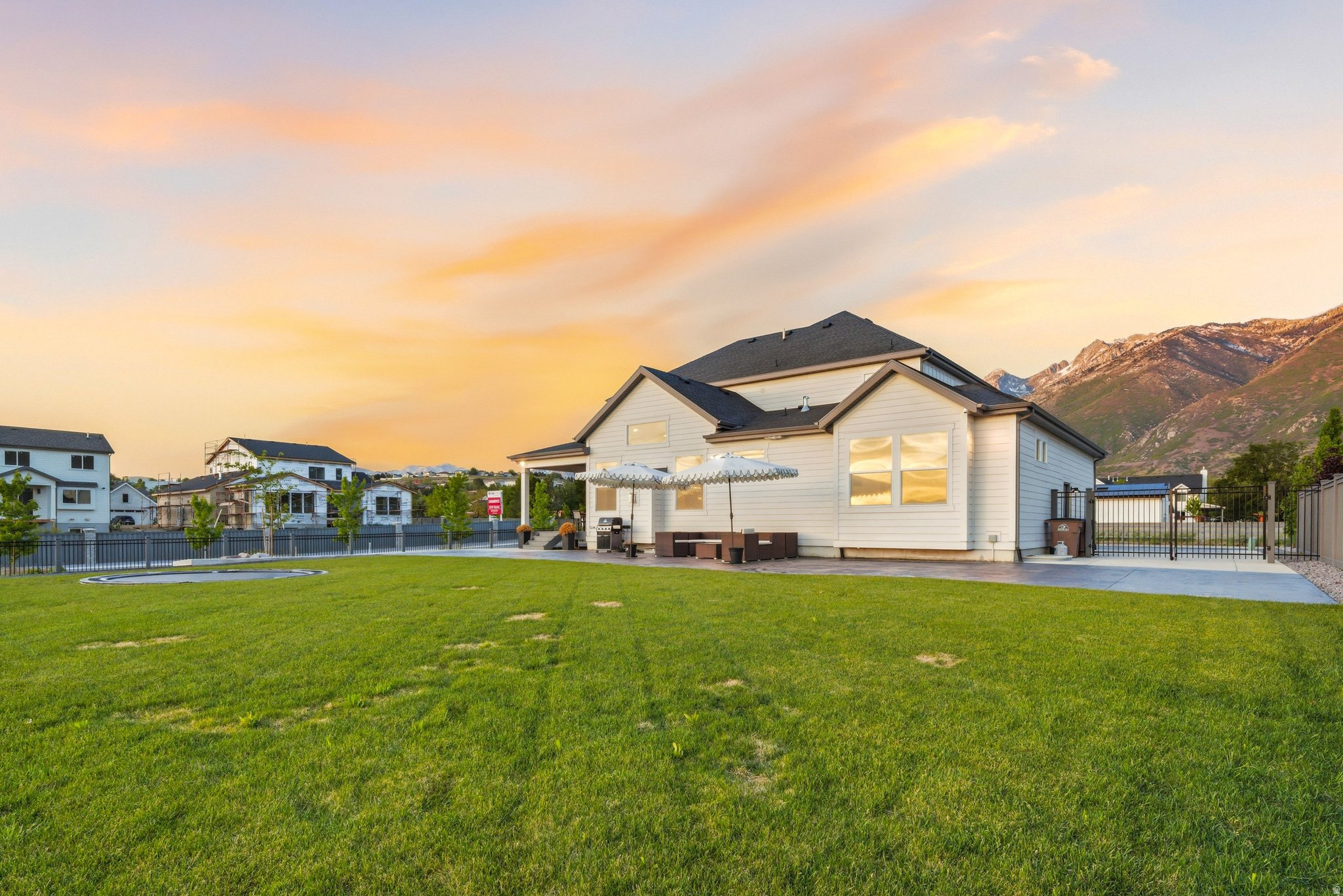 main property photo 79