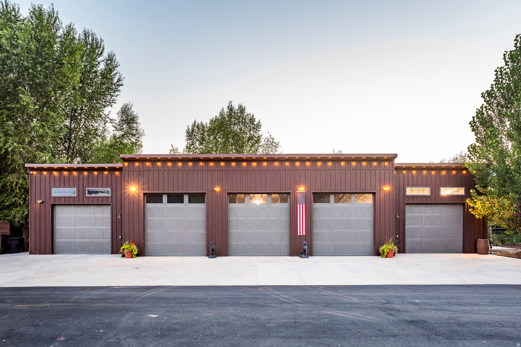 main property photo 54