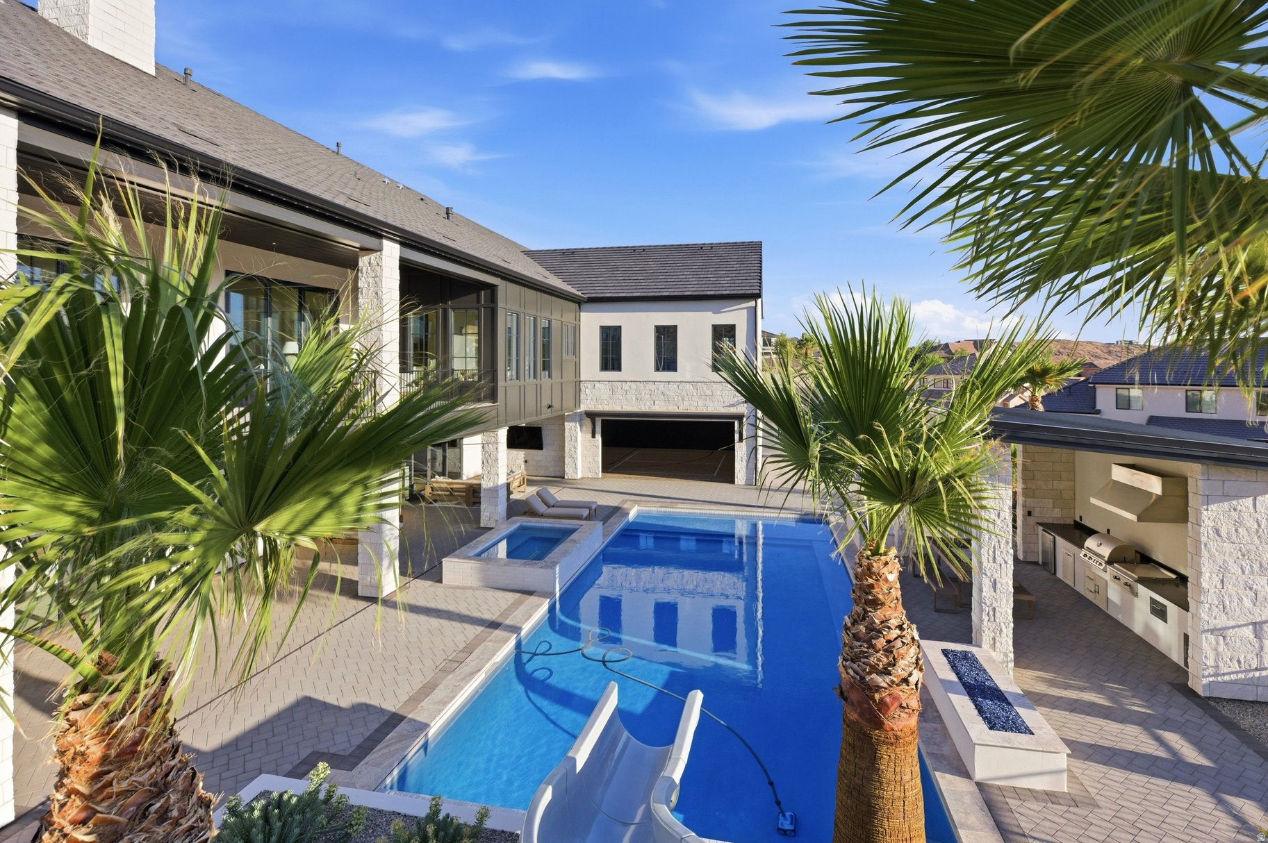 main property photo 80