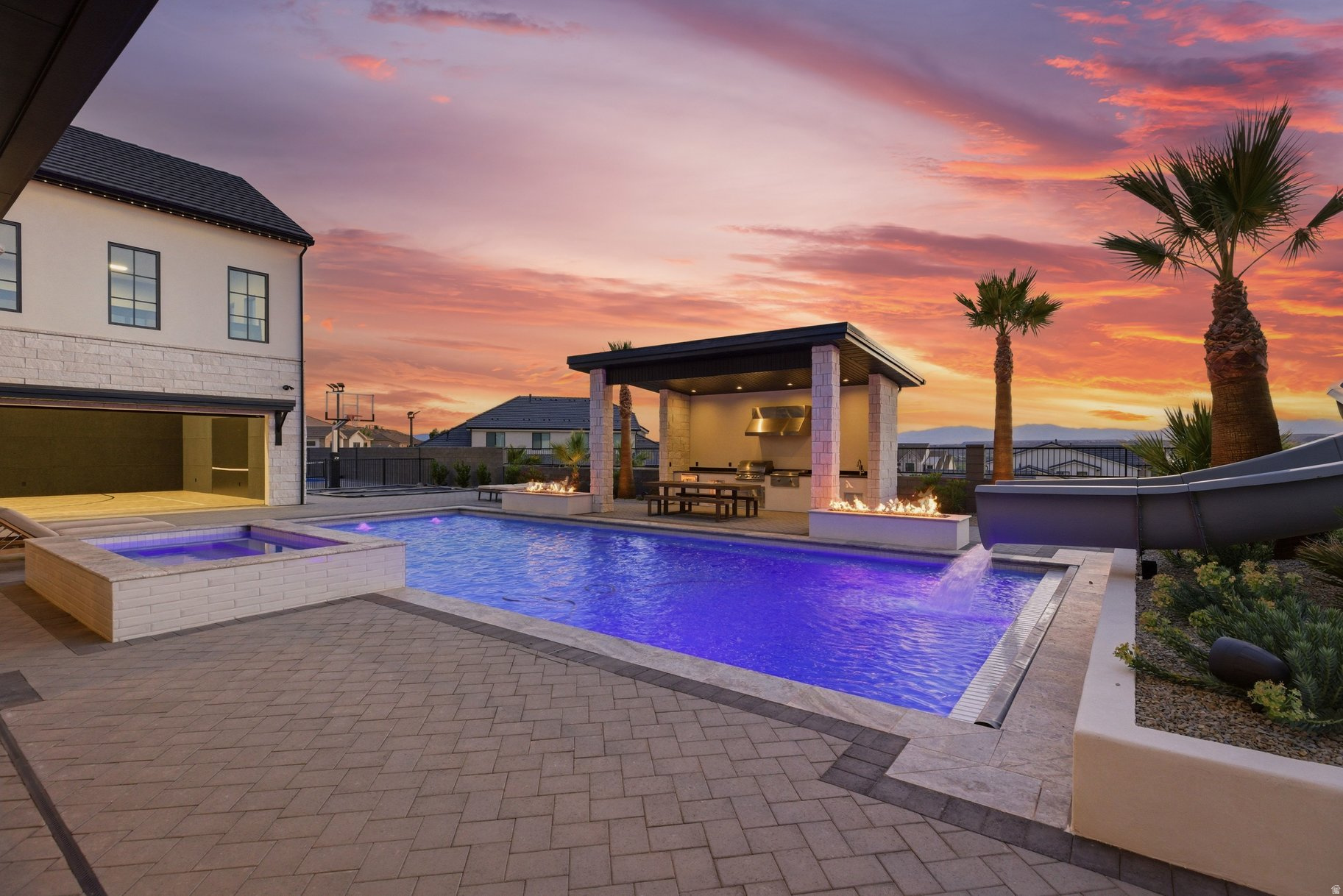 main property photo 89