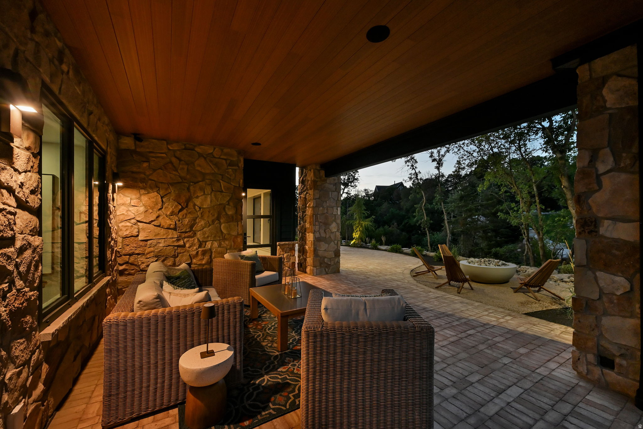 main property photo 101