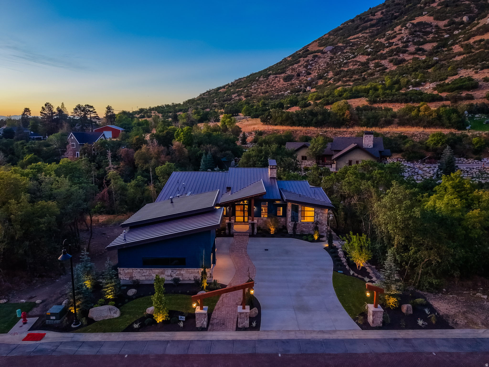 main property photo 126