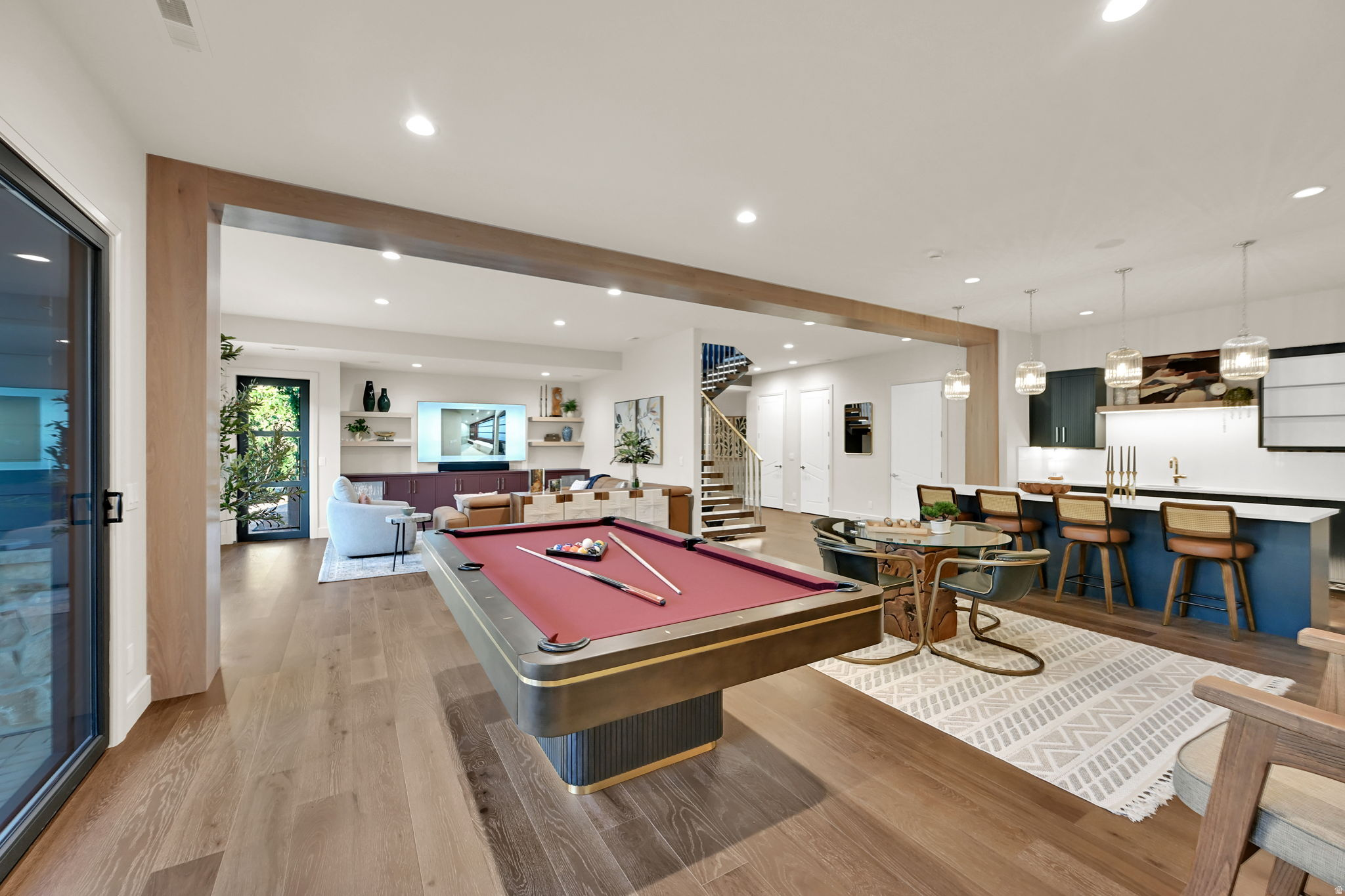 main property photo 78
