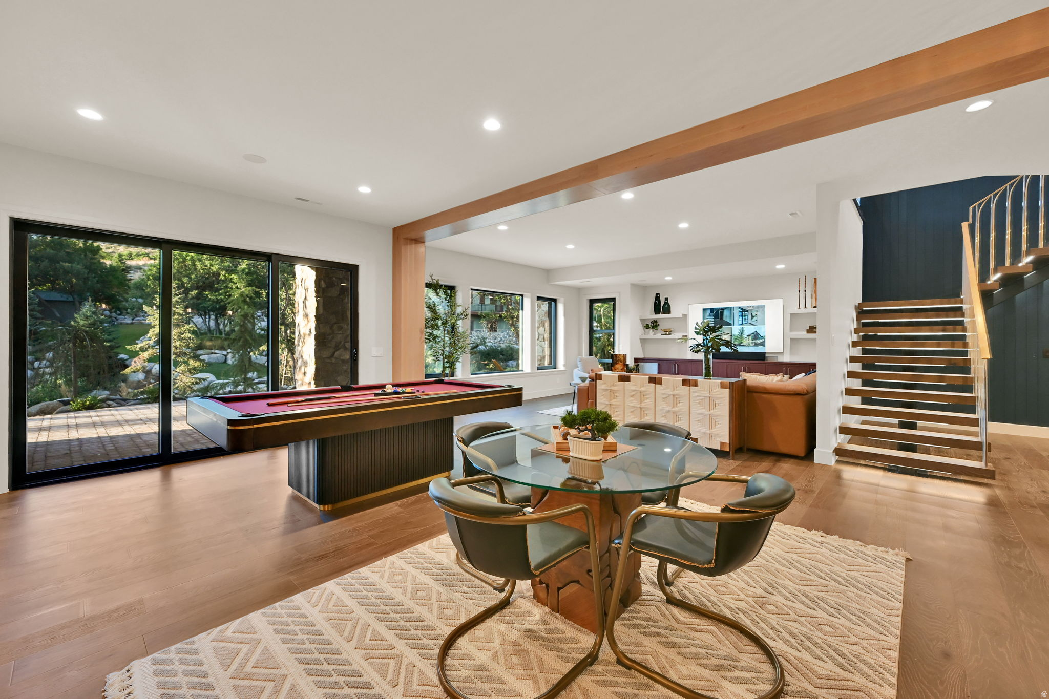 main property photo 84