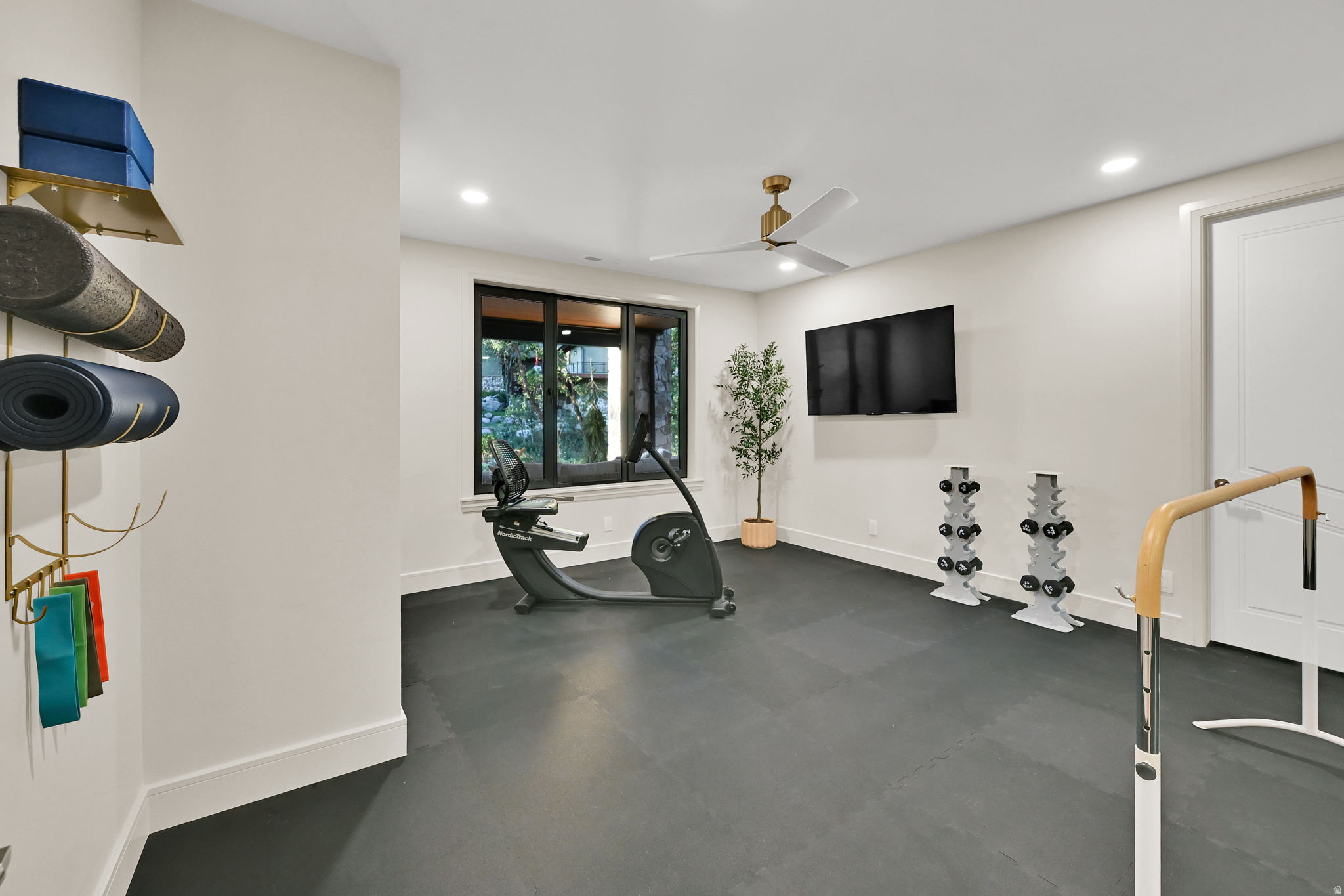 main property photo 95